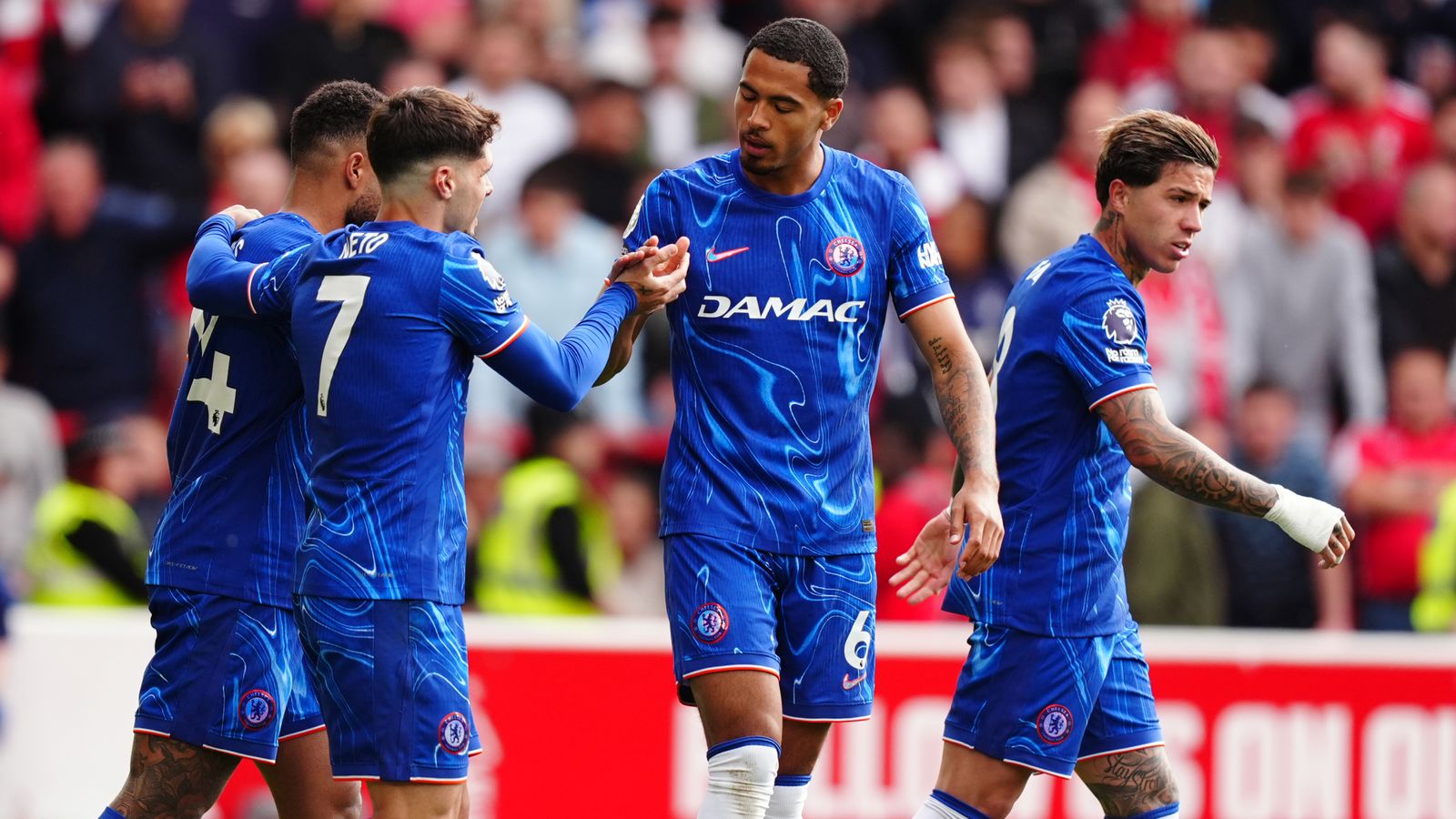 Нюкасъл завърши пети въпреки че загуби с 1 0 у