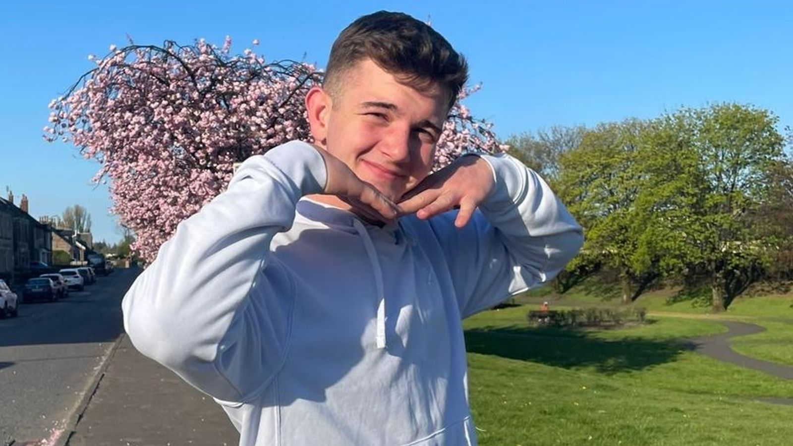 Cole Cooper: Search for teenager missing for three weeks - as mum says 'I just want answers'