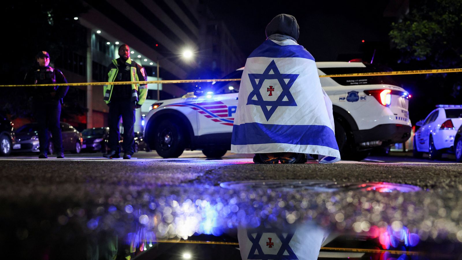 Israel-Gaza latest: Two Israeli embassy staff shot dead in Washington DC; suspect ‘given water by witnesses’ | World News   news.sky.com