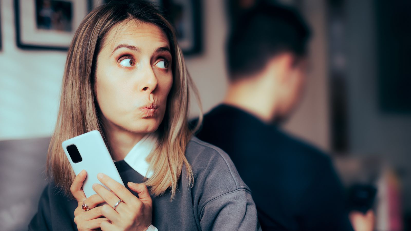 Money blog: Do you have a 'break-up fund'? Half of us secretly do