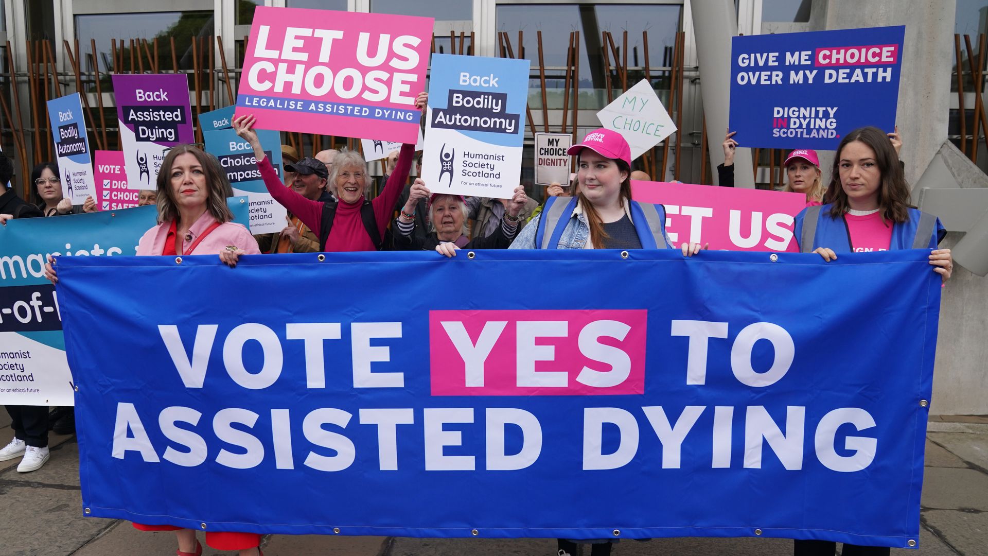 Plans to legalise assisted dying in Scotland pass first stage
