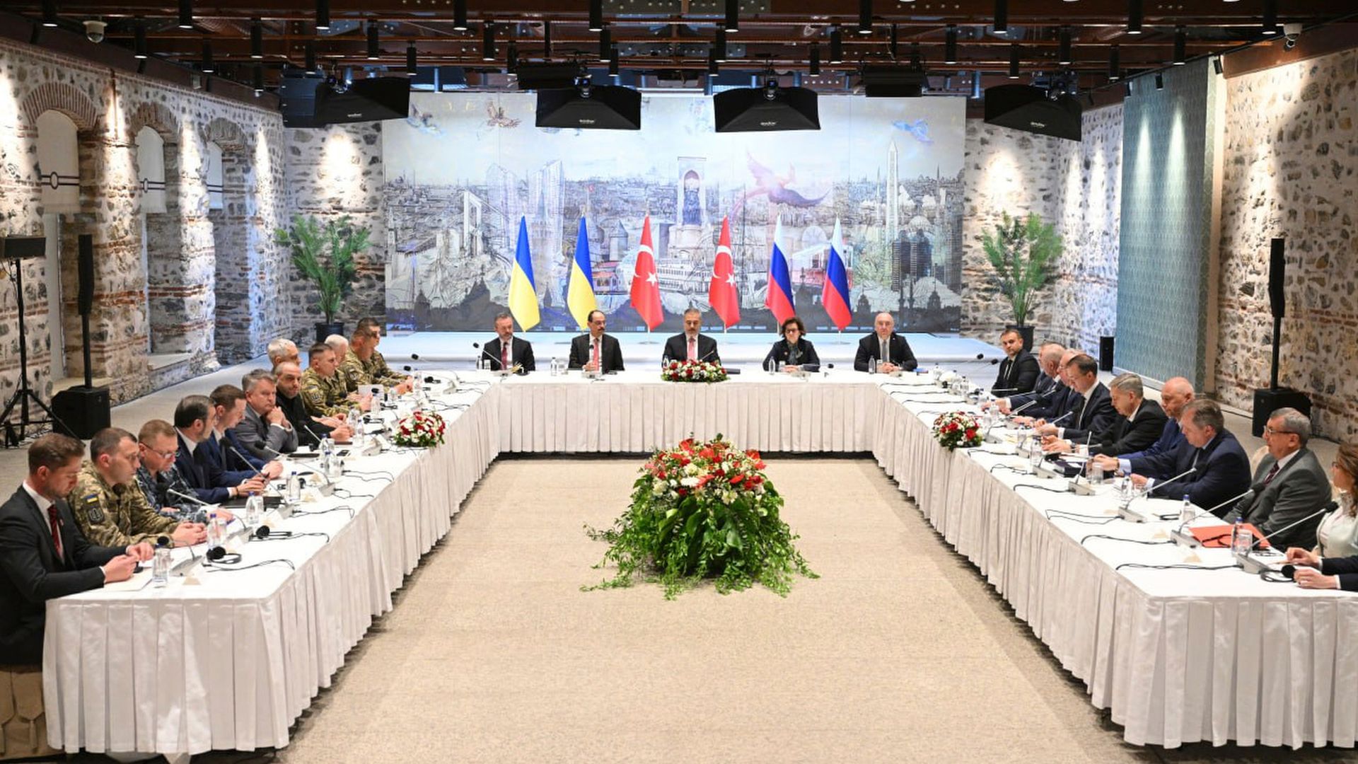 The Ukraine-Russia talks were symbolically important - but revealed a stark reality