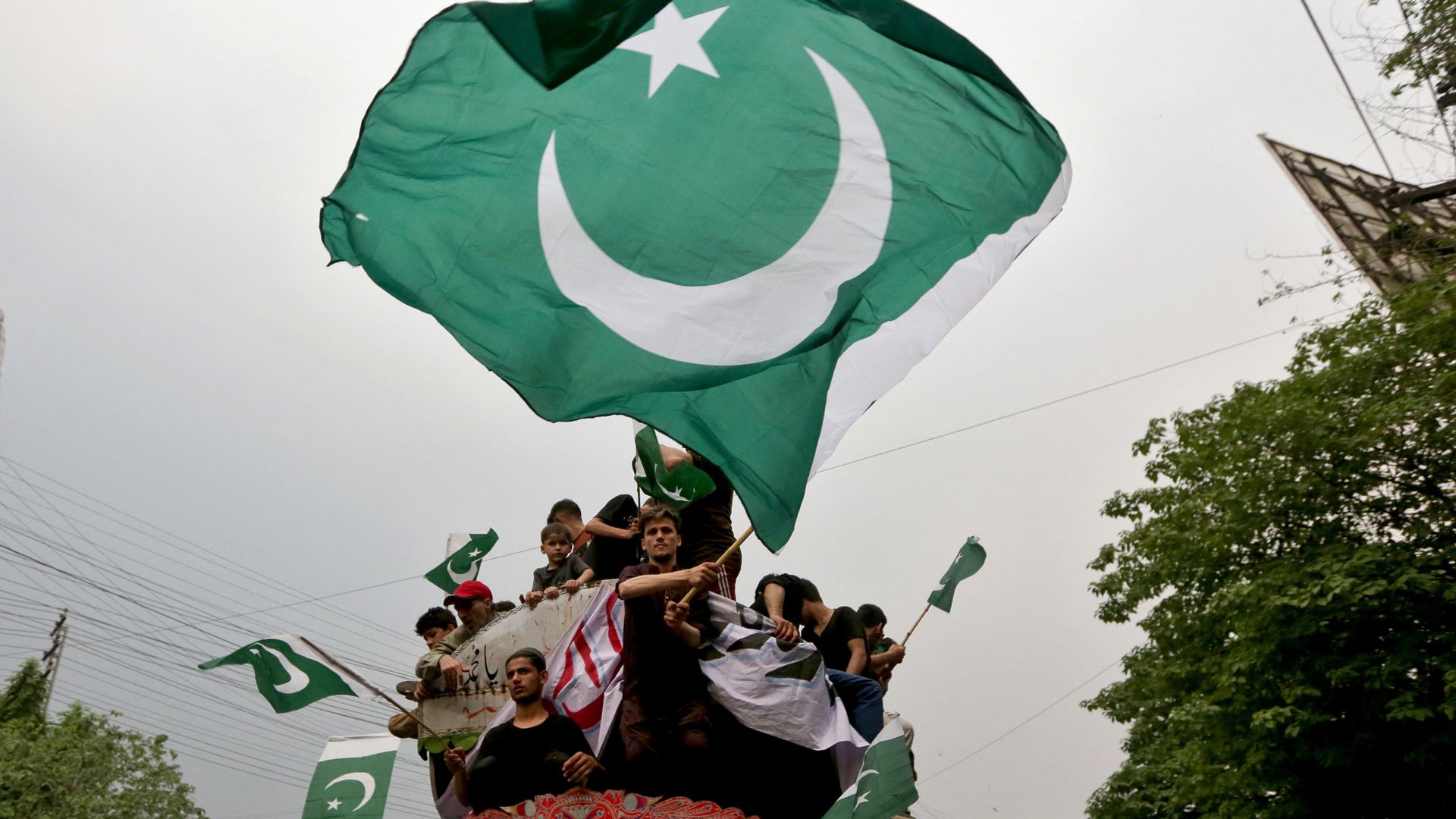 Trump faces criticism over Kashmir post - but 'huge sigh of relief' as ceasefire holds