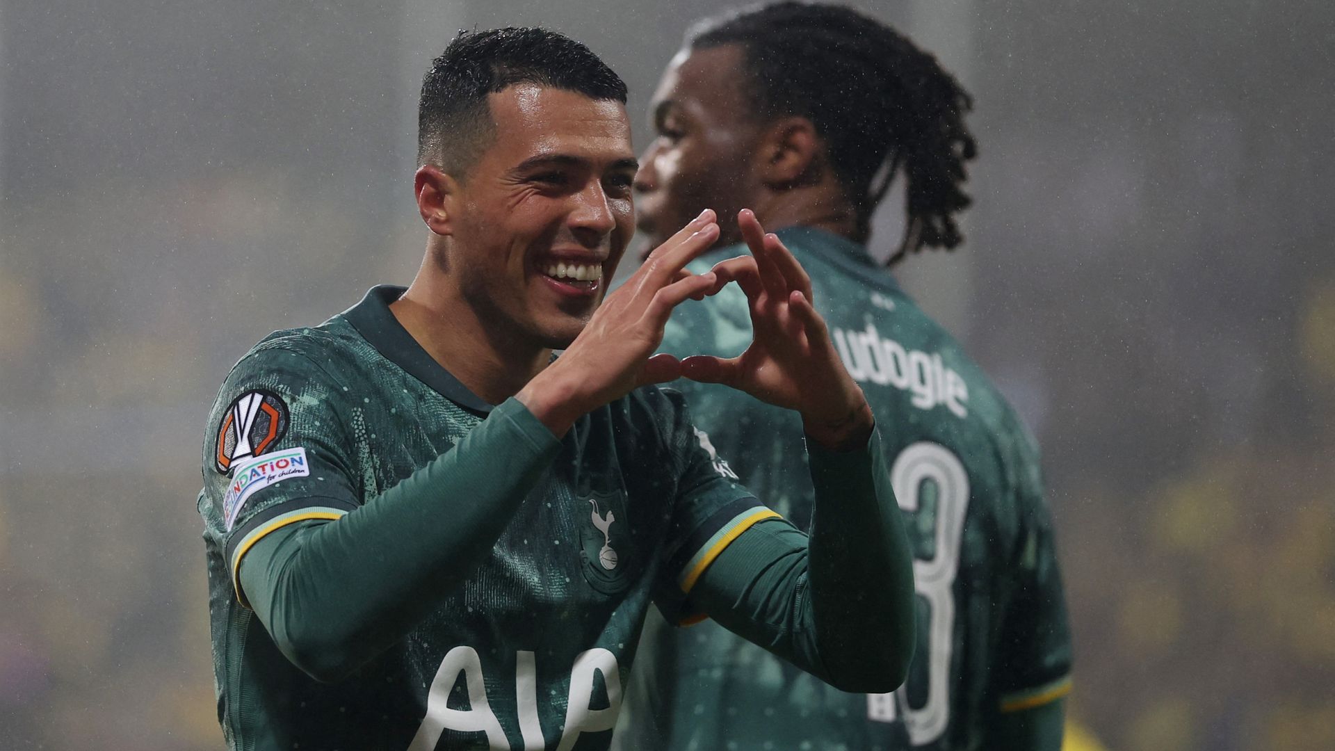 Tottenham to face Man Utd in all-English Europa League final