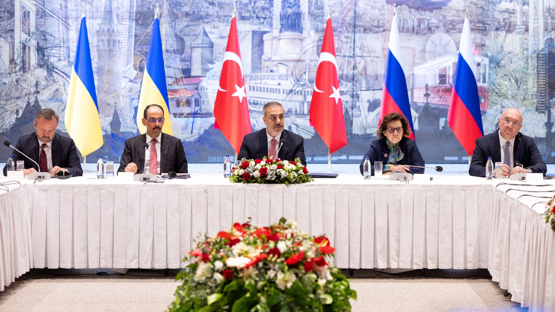 First Russia-Ukraine talks for years agree POW swap - but last less than two hours