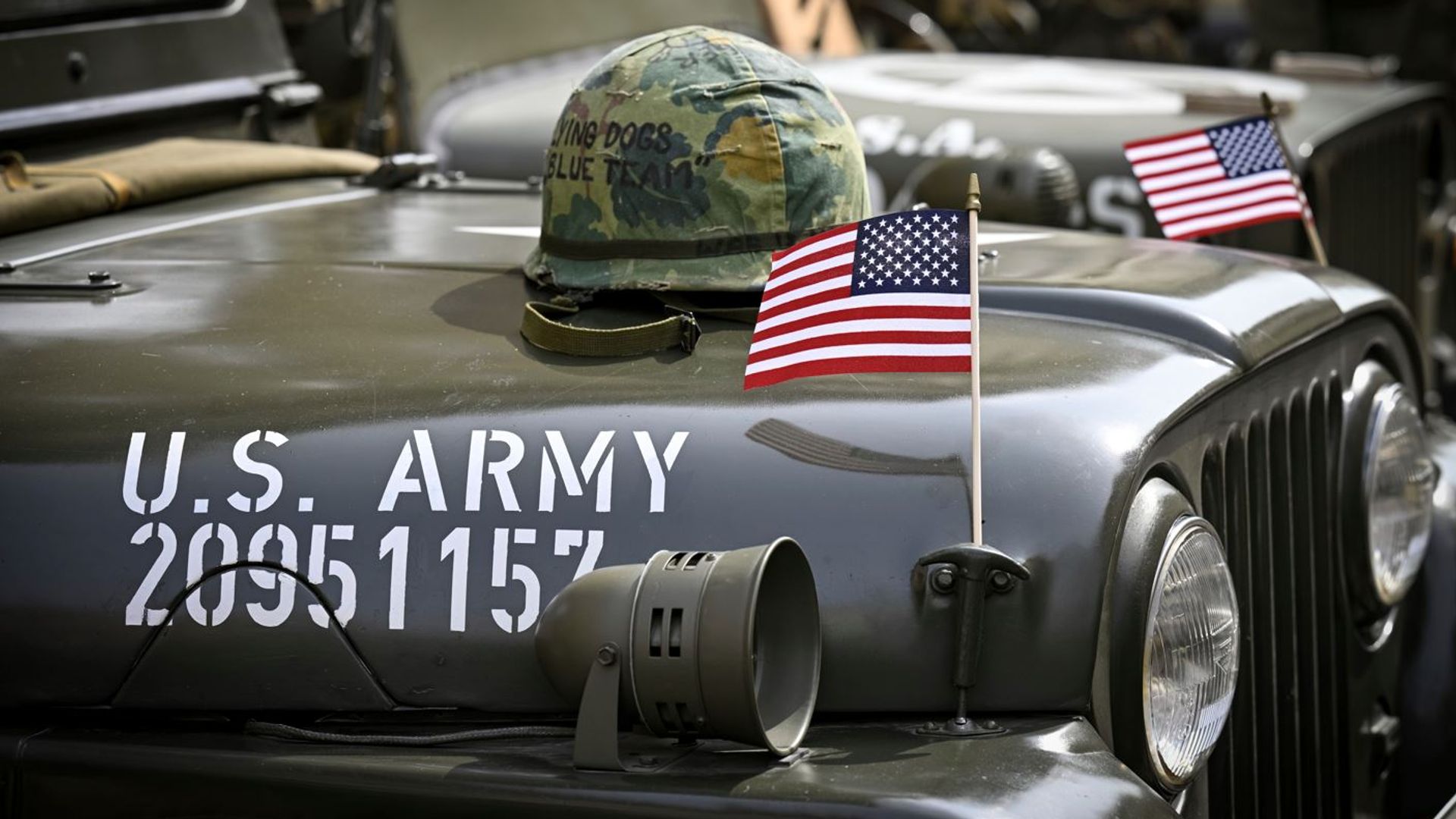 Plans for huge military parade on Trump's birthday emerge