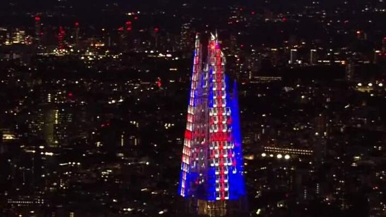 Landmarks around the UK light up to celebrate 80th anniversary of VE Day
