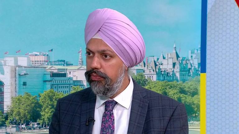 Defence committee chair