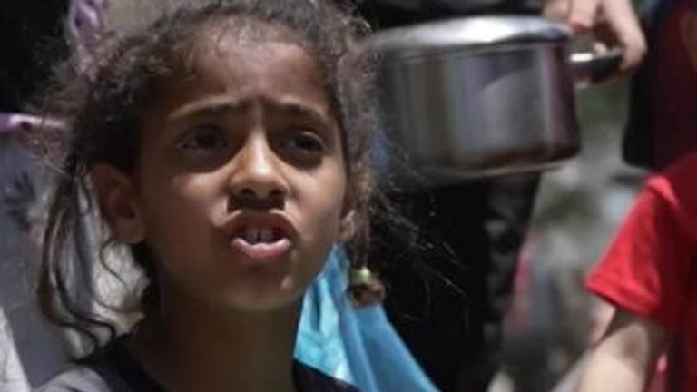 Aid starts entering Gaza