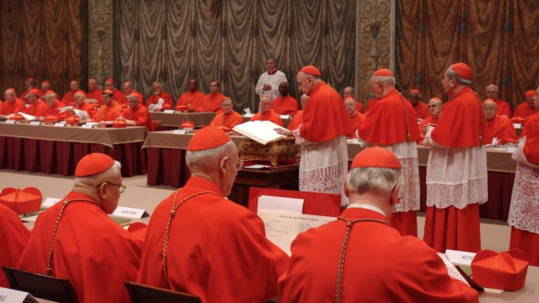 Cardinals take their oath ahead of the conclave in 2005. Pic:
