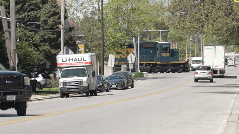 Chicago, Illinois yakınlarındaki Dalton'dan geçen tren