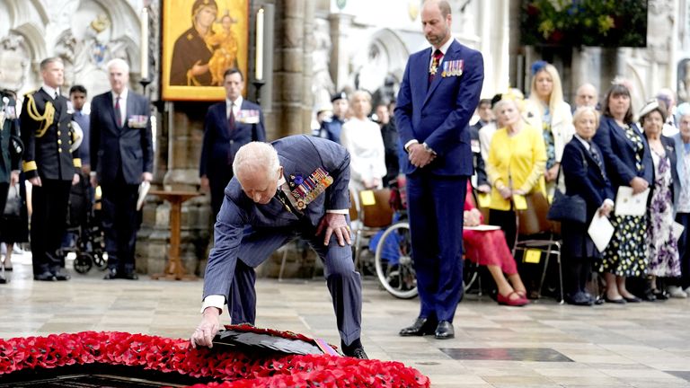 King Charles lays a wreath at the grave of the Unknown Warrior during a service of thanksgiving at Westminster Abbey in London on the 80th anniversary of VE Day. Picture date: Thursday May 8, 2025.   Jordan Pettitt/Pool via REUTERS