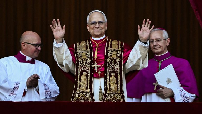 https://e3.365dm.com/25/05/768x432/skynews-pope-leo-xiv-balcony_6910340.jpg?20250508182859