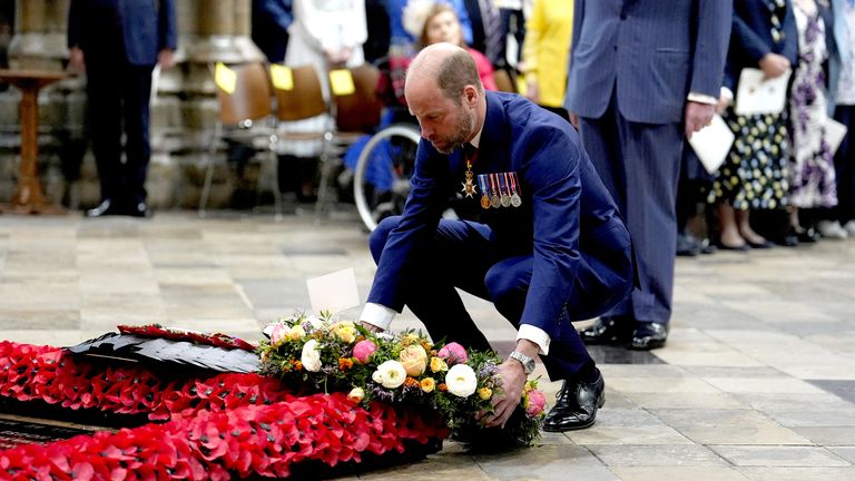 The Prince of Wales lays a wreath at the grave of the Unknown Warrior during a service of thanksgiving at Westminster Abbey in London on the 80th anniversary of VE Day. Picture date: Thursday May 8, 2025.  Jordan Pettitt/Pool via REUTERS