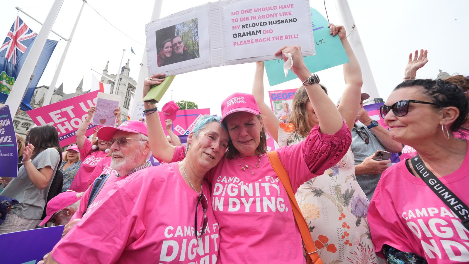 MPs back legalising assisted dying in England and Wales after historic Commons vote
