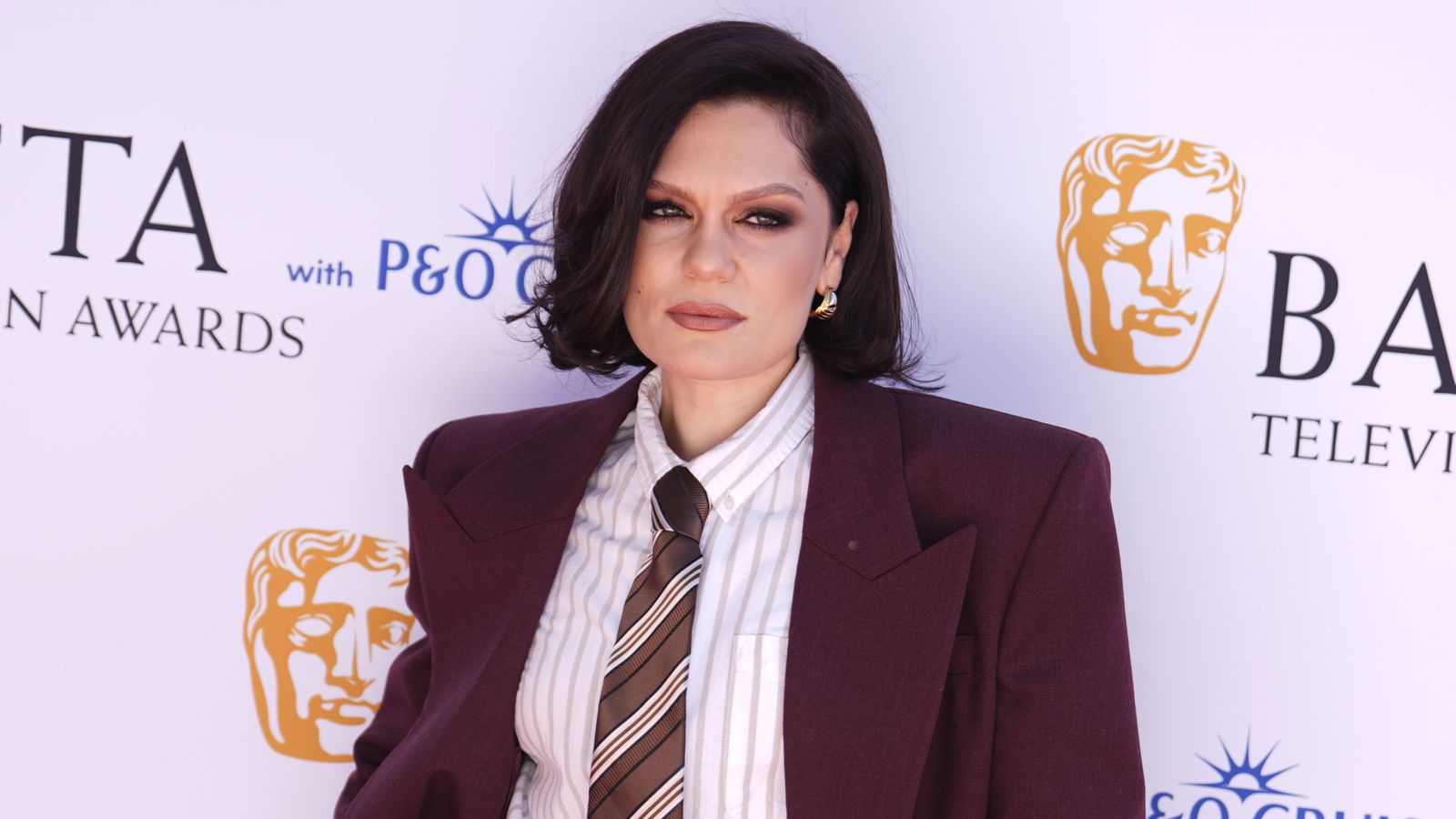 Jessie J diagnosed with early breast cancer