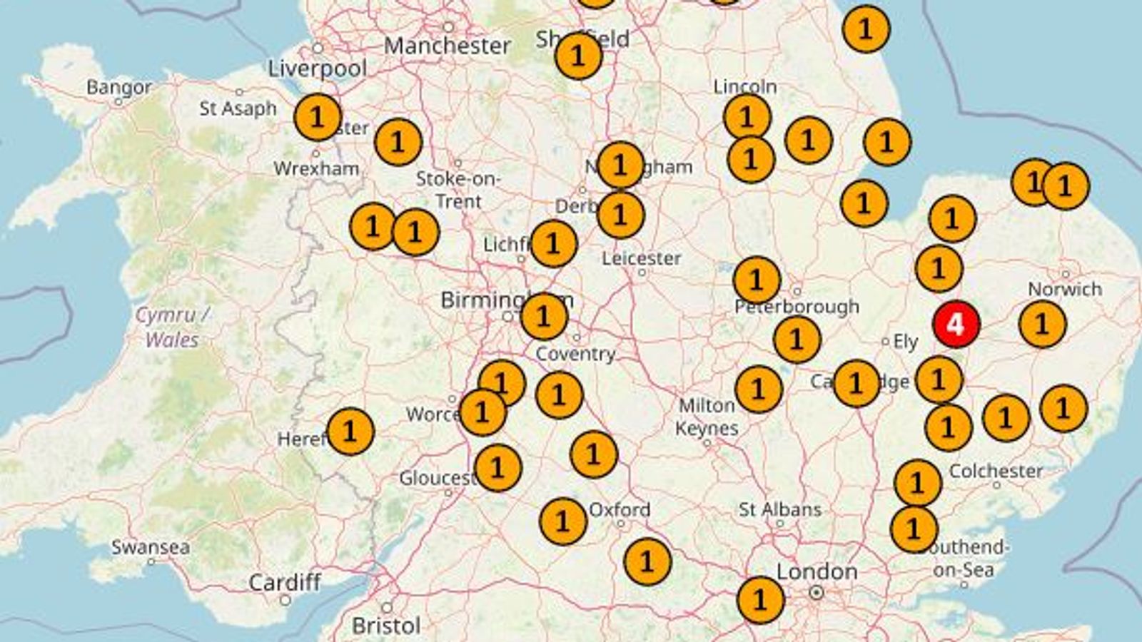 Amber heat health alert in force as temperatures set to soar in UK ...