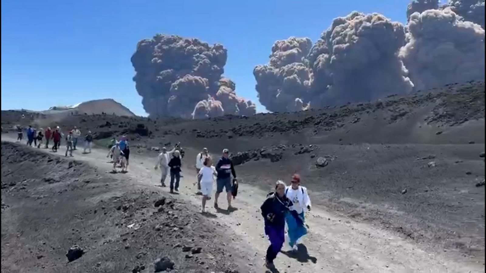 Mount Etna Erupts, Tourists Flee Ash Clouds Sicily