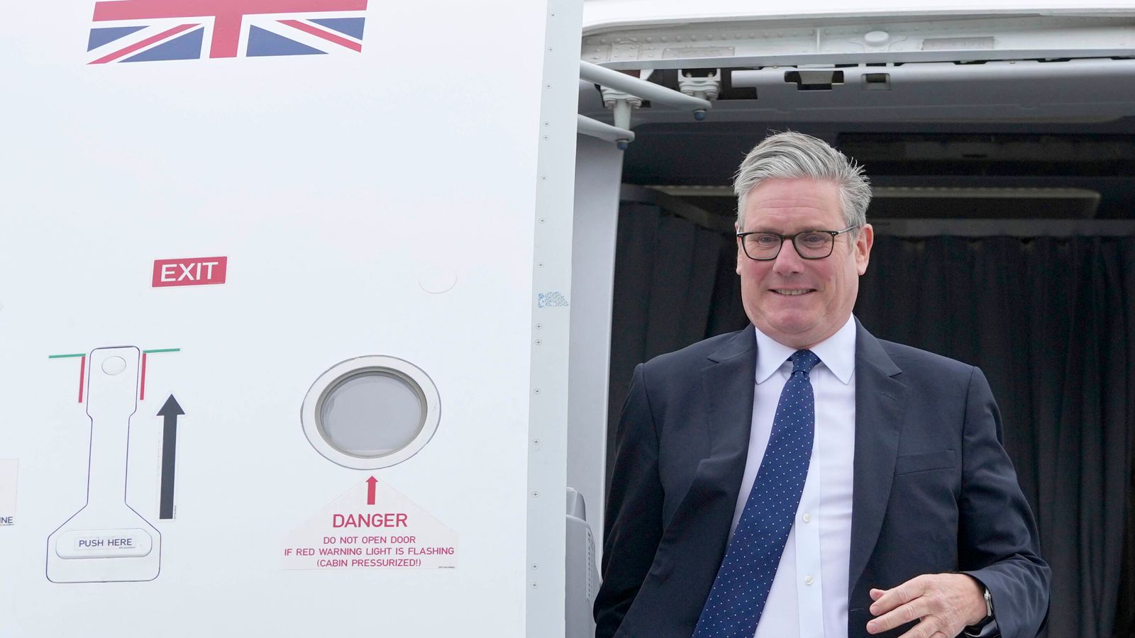 Sir Keir Starmer defiant over welfare cuts despite rebellion from Labour MPs