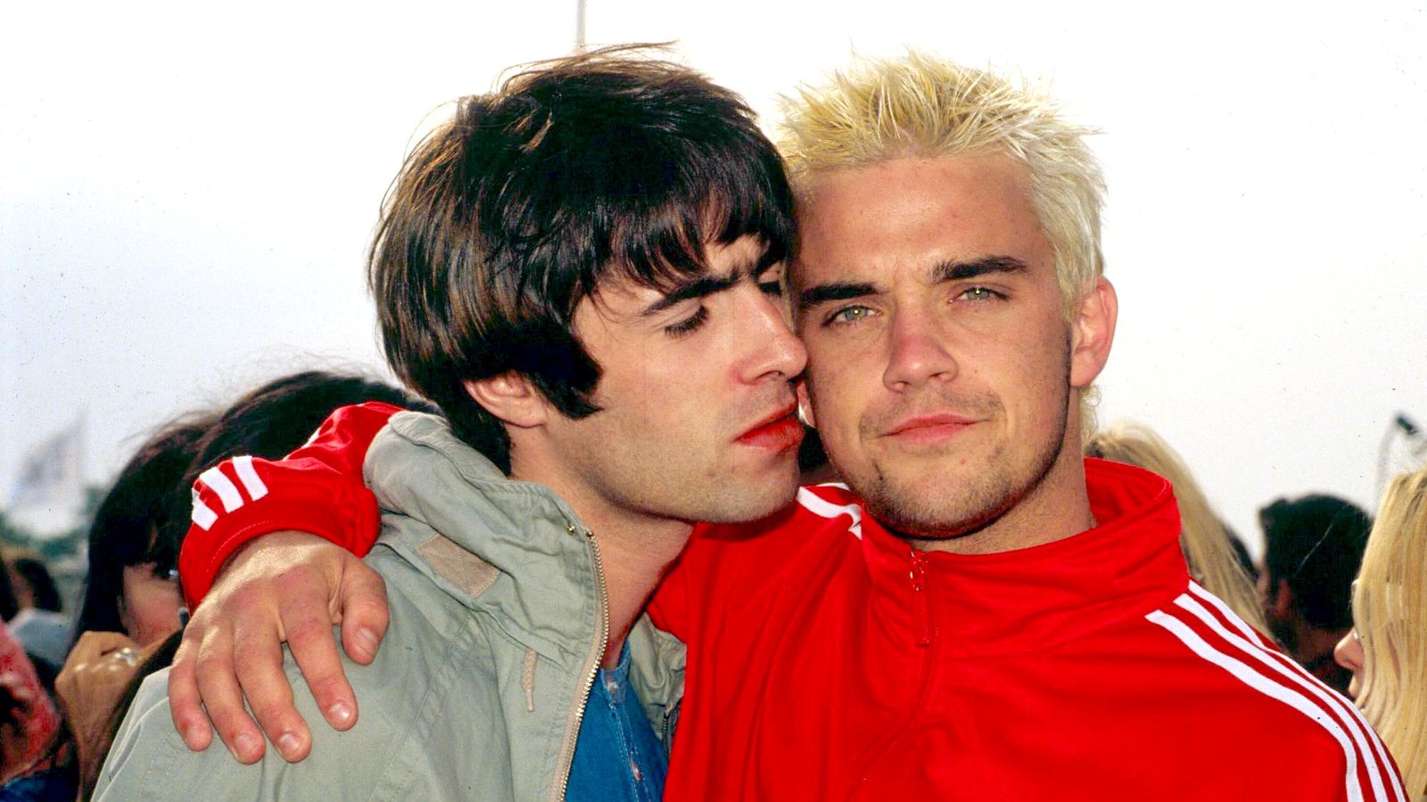 Robbie Williams addresses Glastonbury rumours - as excitement builds for 'secret' sets