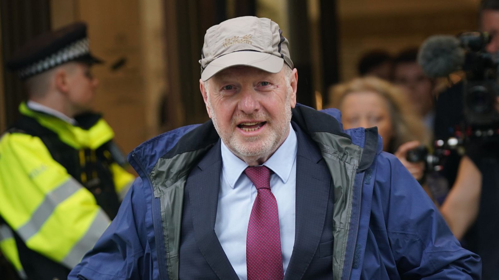 Post Office Capture scandal: Sir Alan Bates calls for those responsible for wrongful convictions to be 'brought to account'
