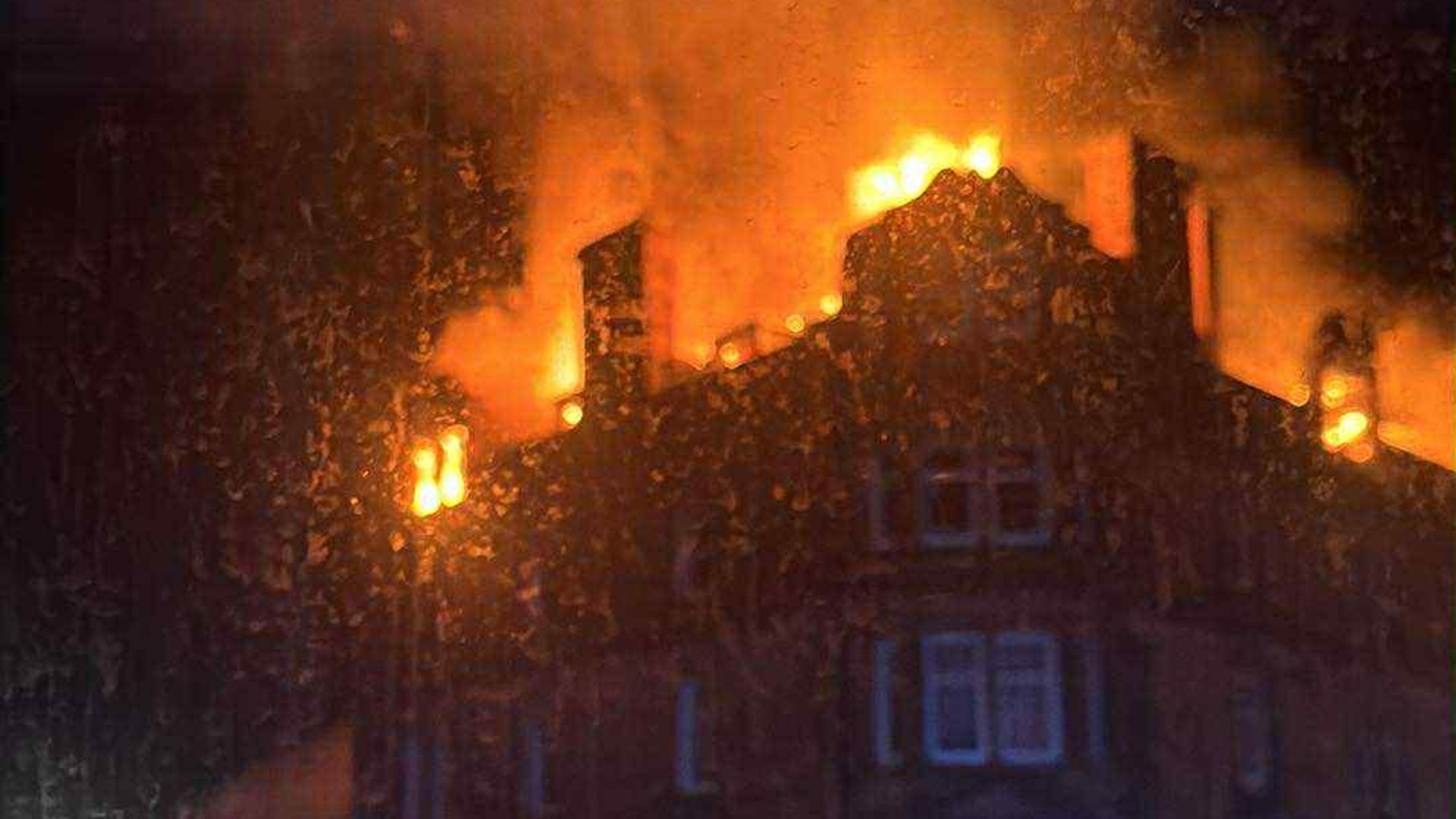 Man dies and girl in hospital after fire