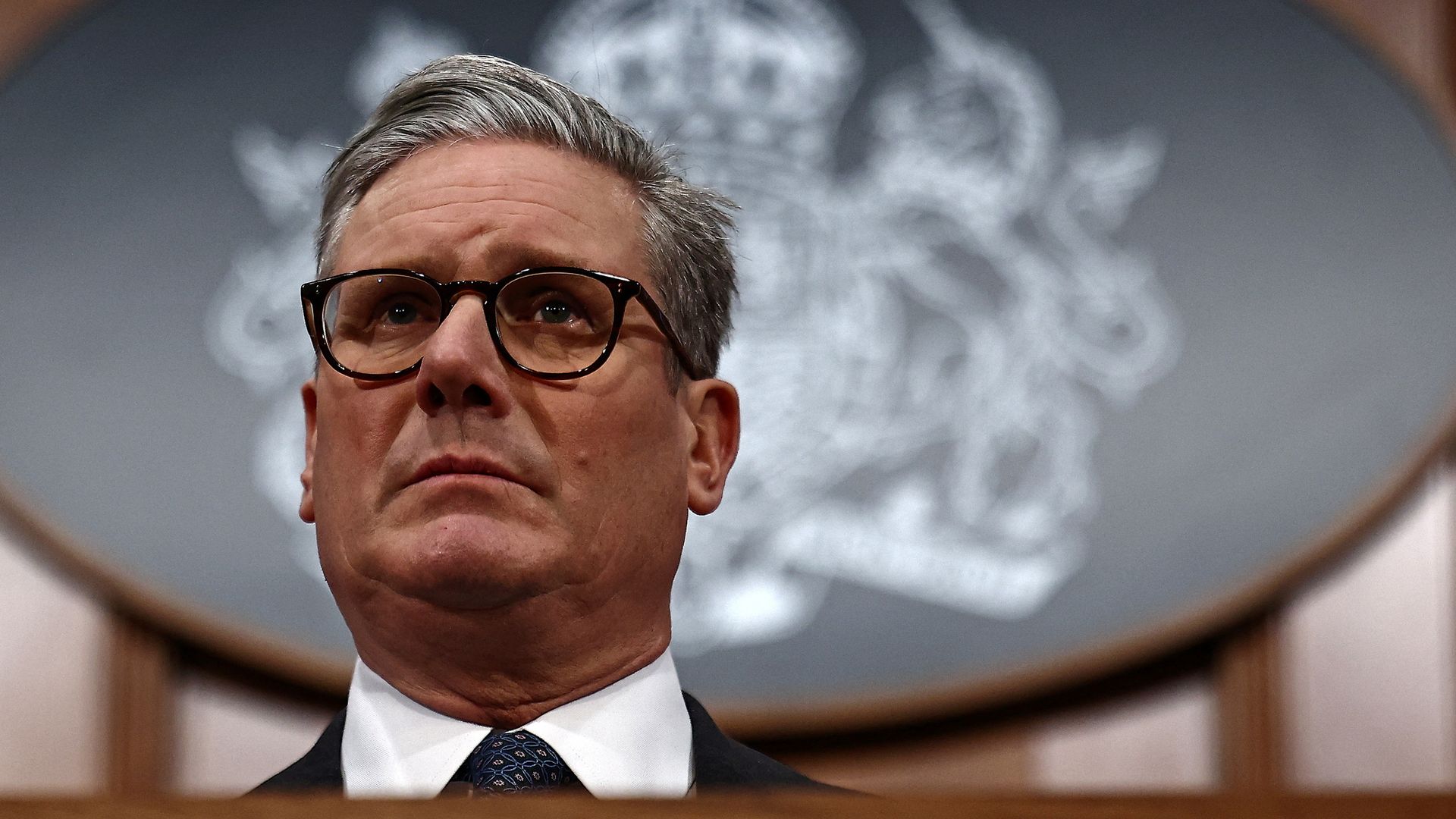 Revealed: The frantic phone calls Starmer's team are making to stop rebellion that could defeat him