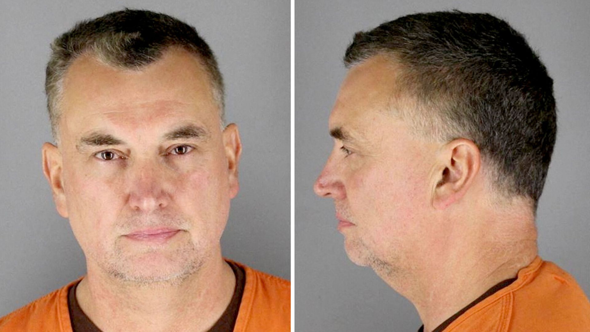 US shooting suspect 'went to homes of other politicians in same night'