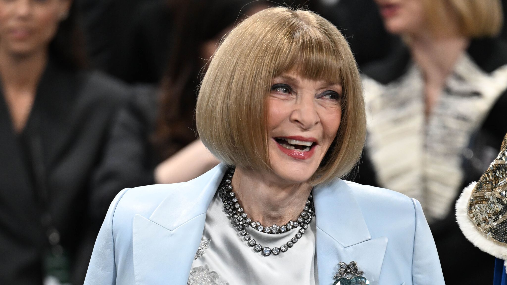 Dame Anna Wintour Steps Back As American Vogue Editor in chief After 37 Dame Anna Wintour Steps Back As American Vogue Editor in chief After 37