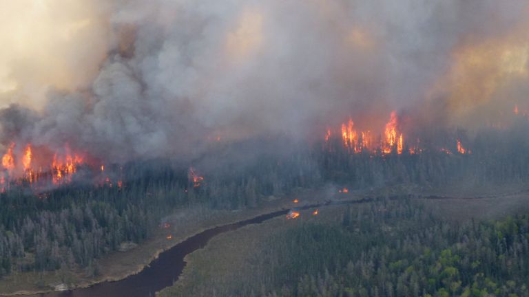 Thousands Evacuate as Wildfires Rage Across Canada: Manitoba and Saskatchewan Declare Emergencies 3 More than 25,000 people in Canada evacuated as wildfires rage and air quality suffers | World News | Sky News