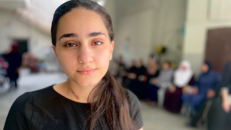 Layan Diab, 23 yaşındaki kızların kuzeni