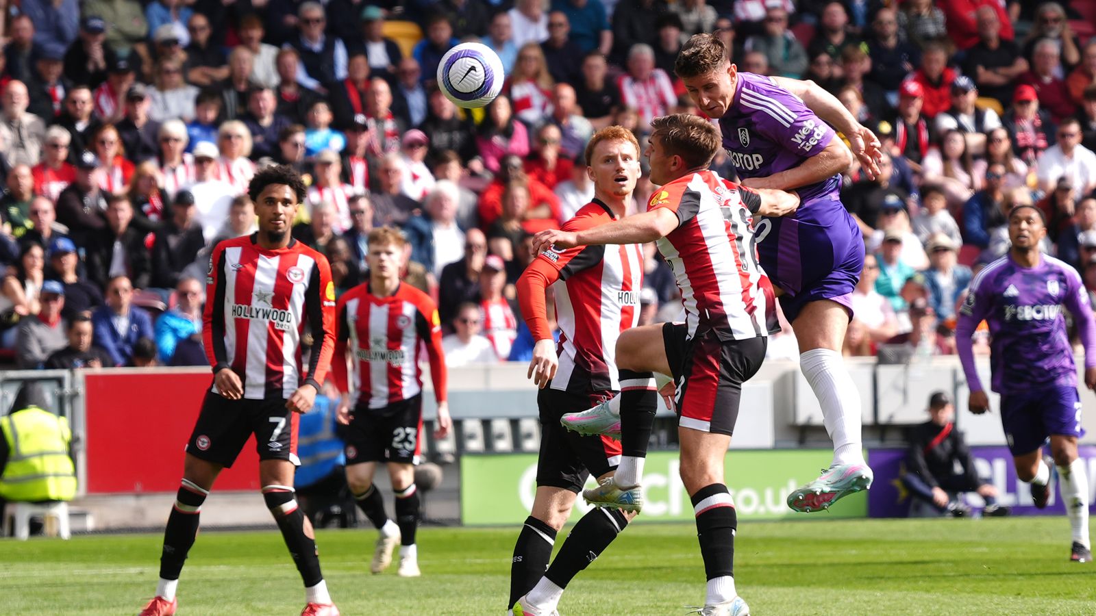 Premier League club Brentford to sell stake at &#163;400m valuation