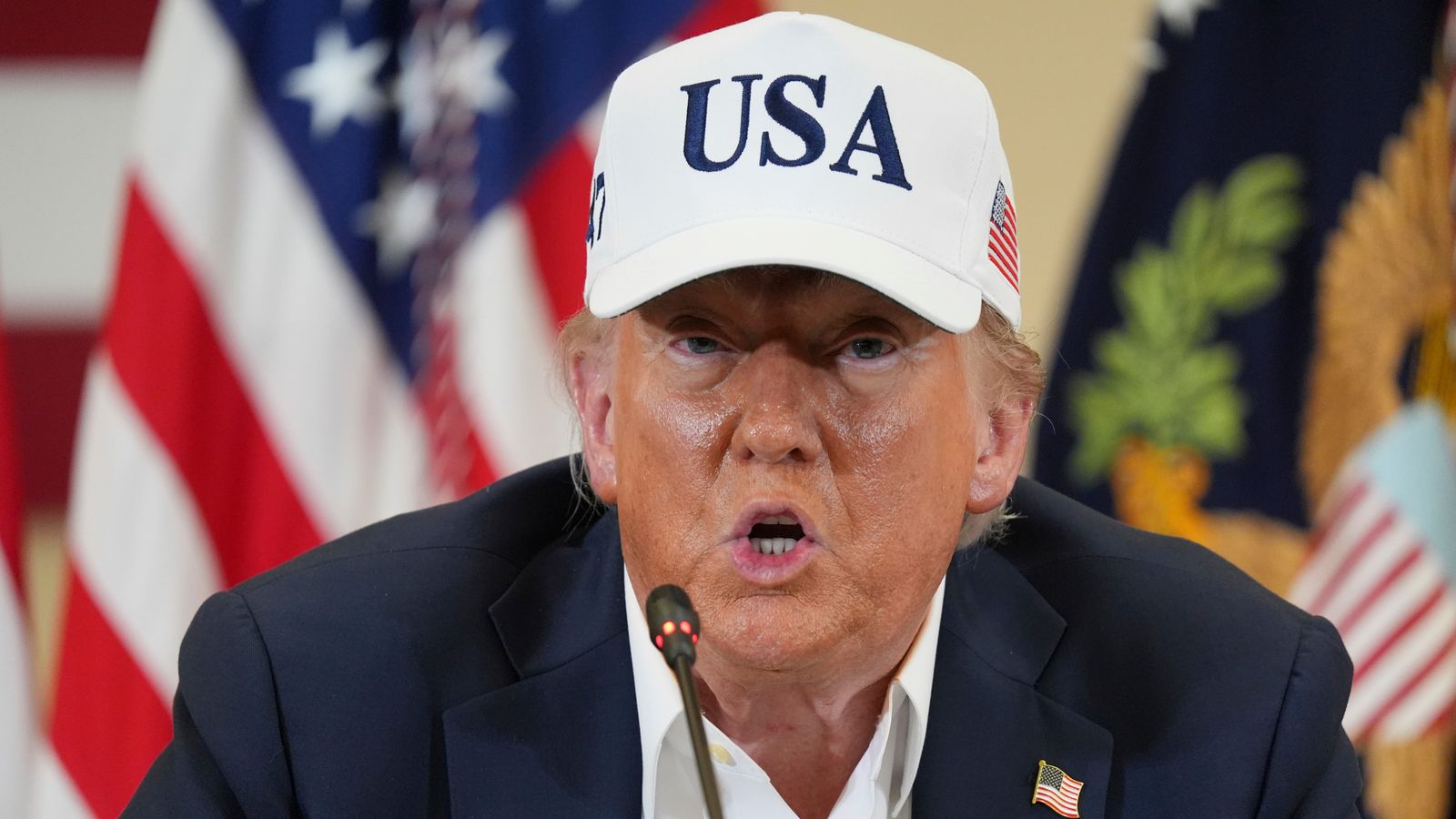 Donald Trump threatens to revoke Rosie O'Donnell's US citizenship