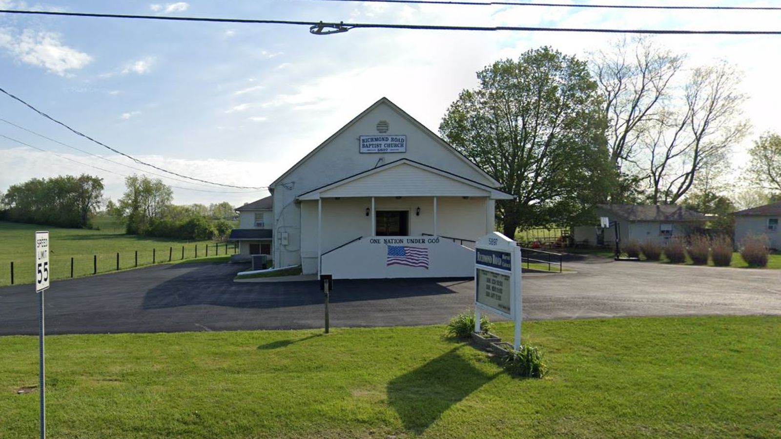 Two dead after multiple people were injured in shooting at church in Kentucky Two dead after multiple people were injured in shooting at church in Kentucky