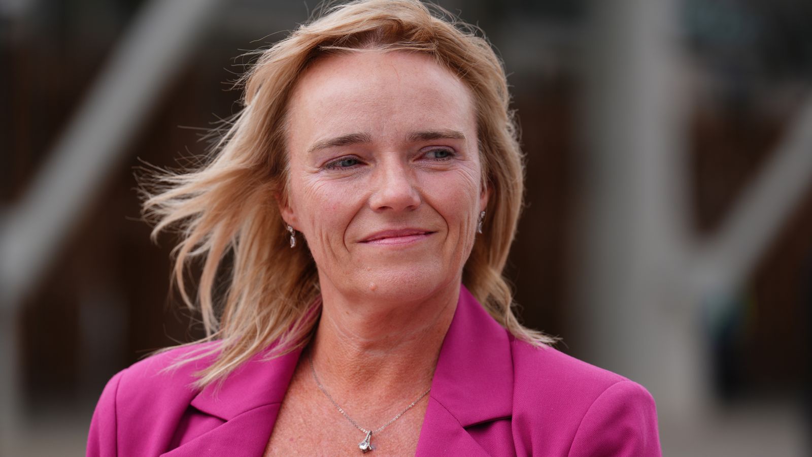 Head of nursing at NHS Fife `can`t recall` risk assessment behind Sandie Peggie`s suspension