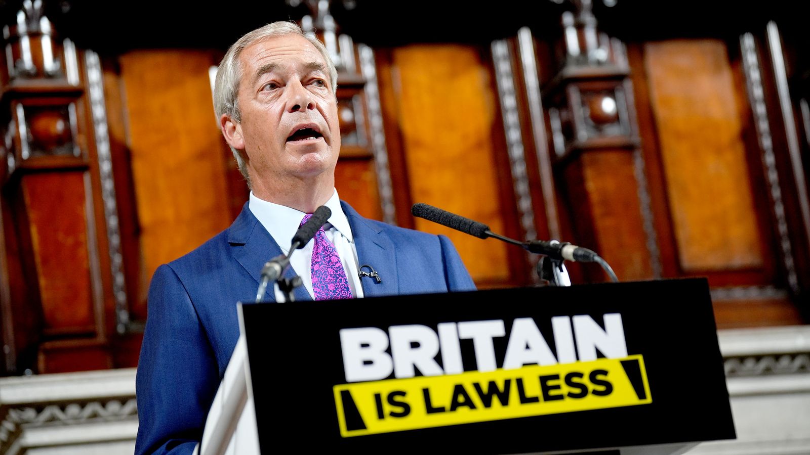 Nigel Farage says he would send violent offenders to El Salvador under crime crackdown