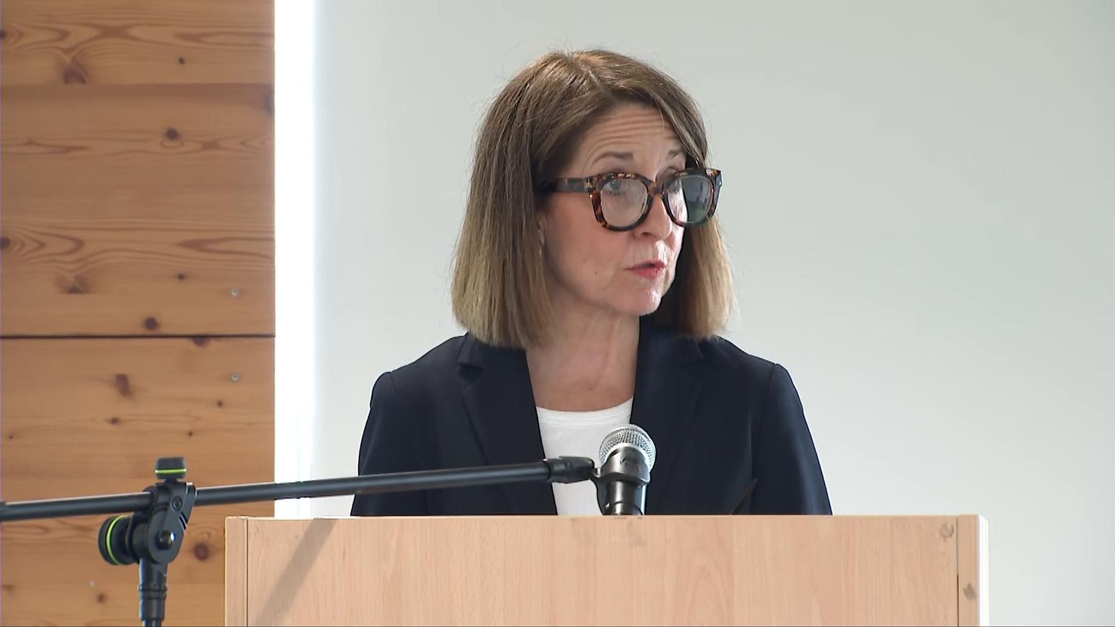 Government to conduct early review into state pension age
