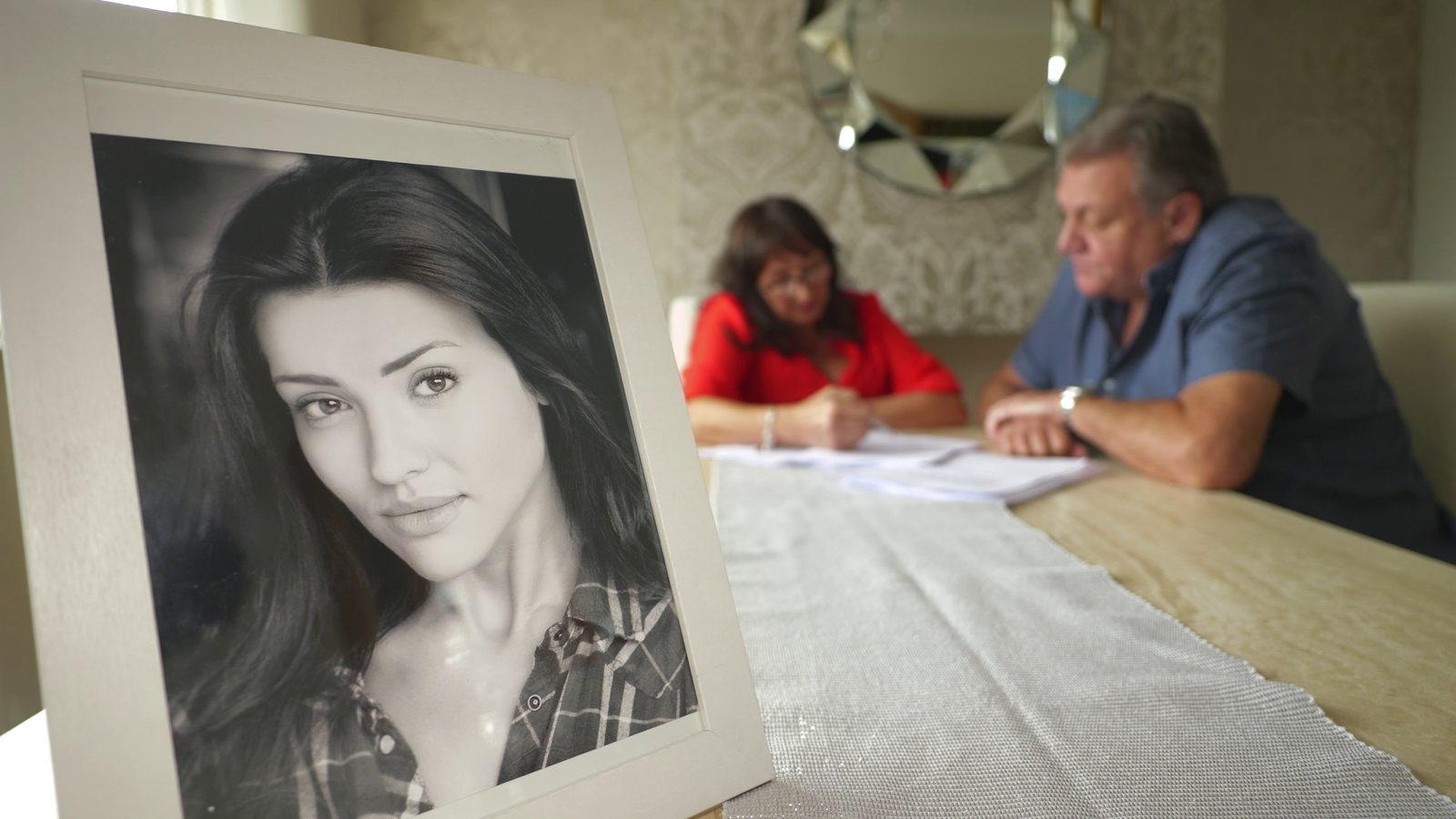 Family of woman who died after misdiagnosis by 'substitute doctor' criticise govt review 