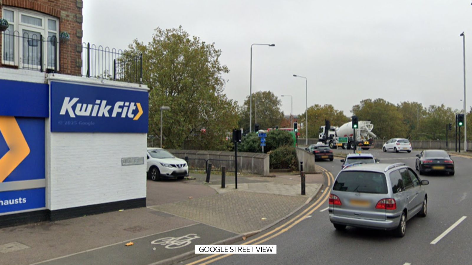 Woman disappeared after giving birth in an east London underpass, Met Police say