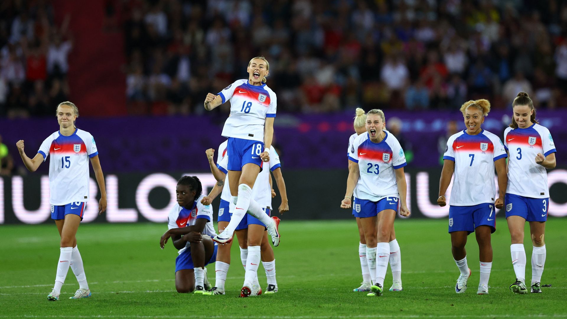 England through to semi-finals of Women's Euros after beating Sweden on penalties