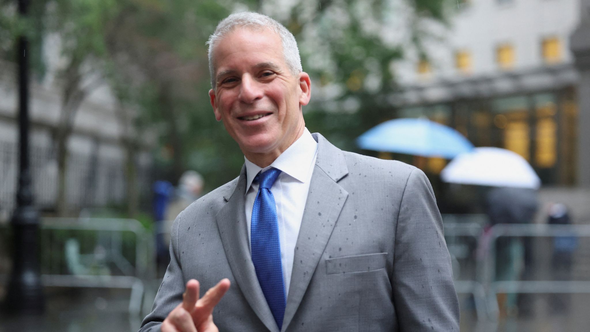brian steel lawyer net worth - Ilustrasi 2