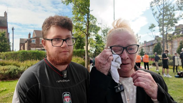Hundreds of Liverpool fans visited Anfield to pay tribute to Diogo Jota after news broke that he had died in a car accident in Spain.