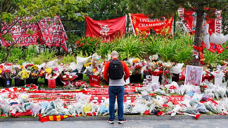 Diogo Jota dies latest: Liverpool mourns player as police probe fatal crash; crowds gather in Portugal for hearse carrying forward and his brother