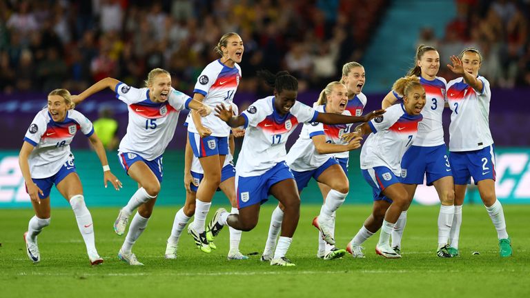 Soccer Football - UEFA Women's Euro 2025 - Quarter Final - Sweden v England - Stadion Letzigrund, Zurich, Switzerland - July 17, 2025 Englan
