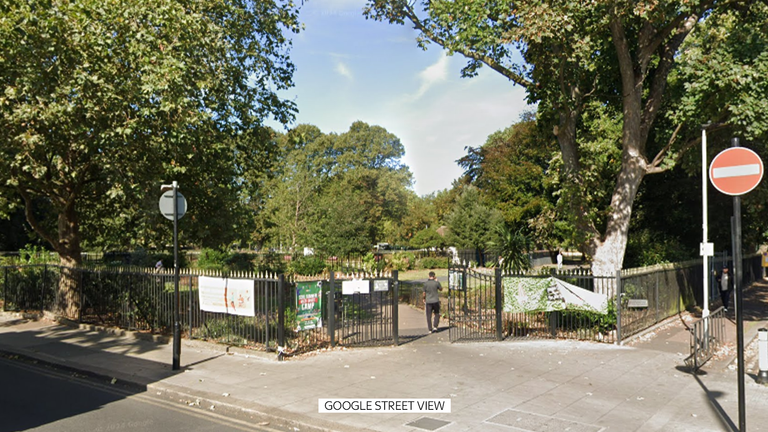 Incydent miał miejsce w Plashet Park w Newham w zeszłym roku