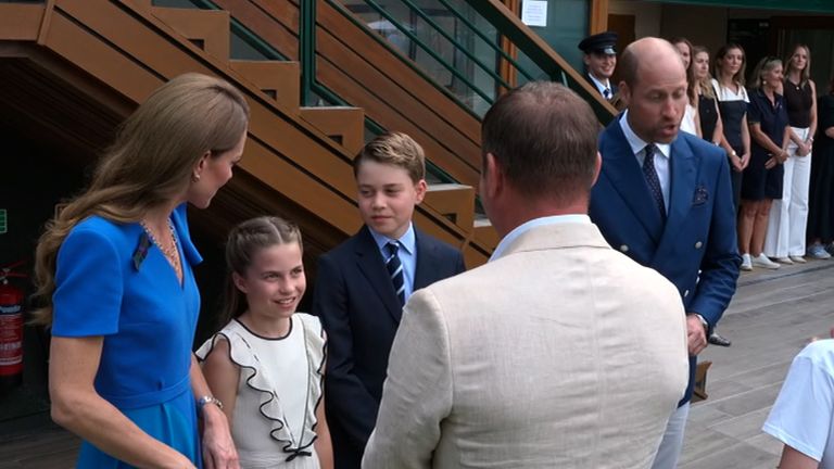 Royals przybywają do finału męskiego Wimbledonu