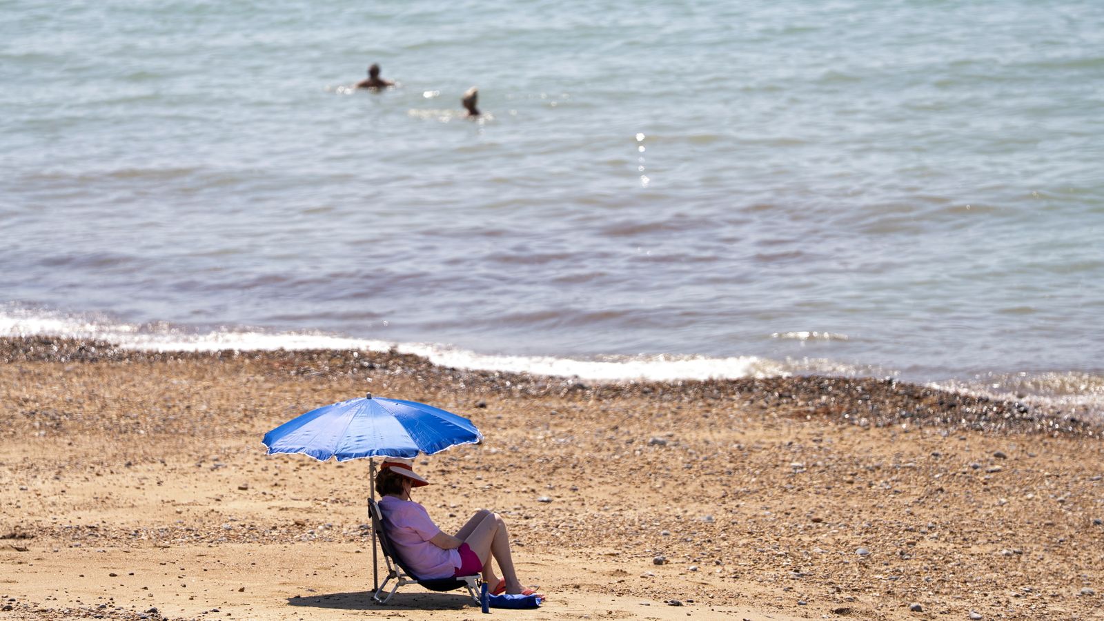 UK bracing for another heatwave - with chance of record-breaking temperatures in Wales