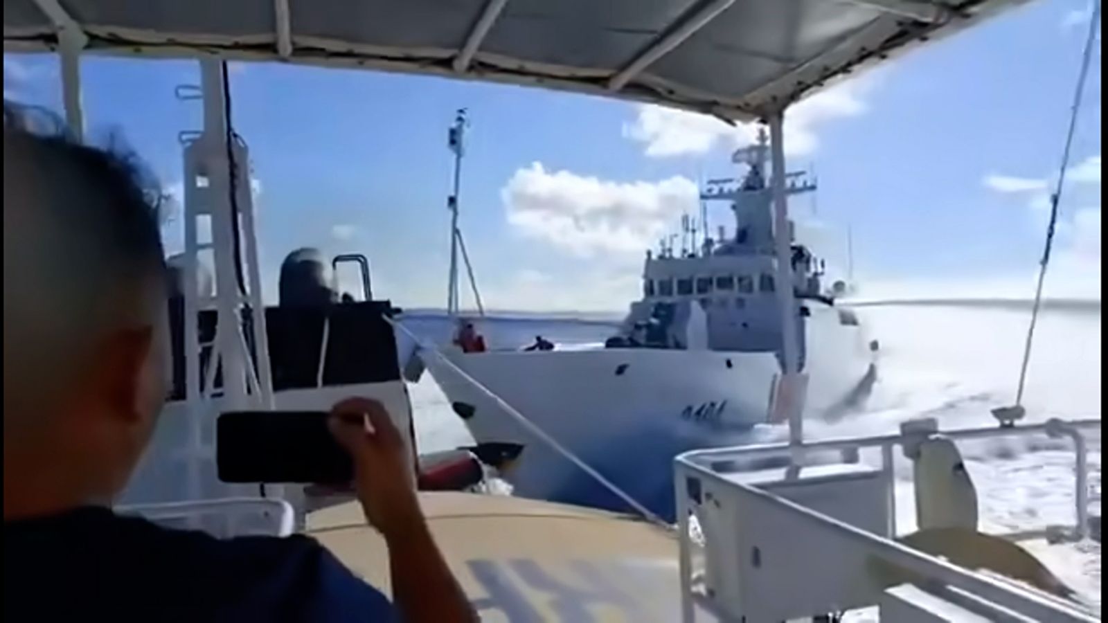 Watch as Chinese ships collide while pursuing Philippine boat in the