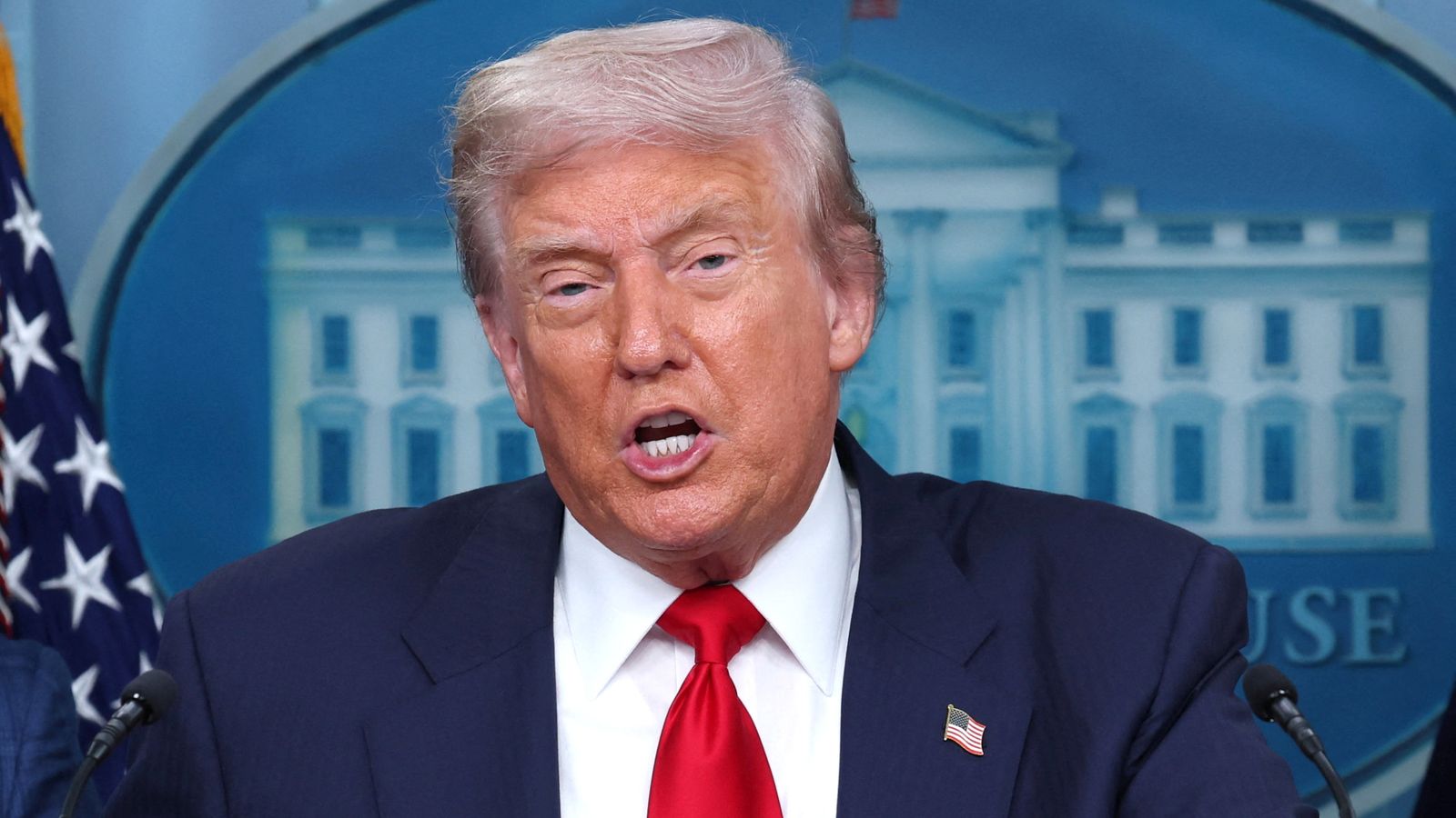 Donald Trump will deploy National Guard troops to Washington DC to 're-establish law and order'