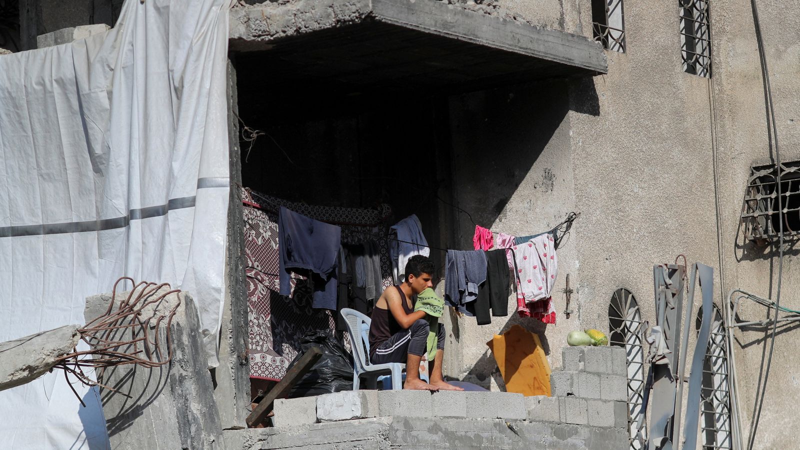 If the IDF has nothing to hide with its military and aid operation, it should allow international journalists into Gaza